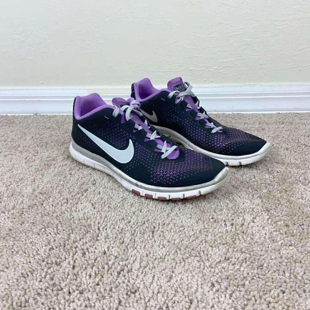Nike Free TR 5 Women’s Training Shoes - Black & Purple